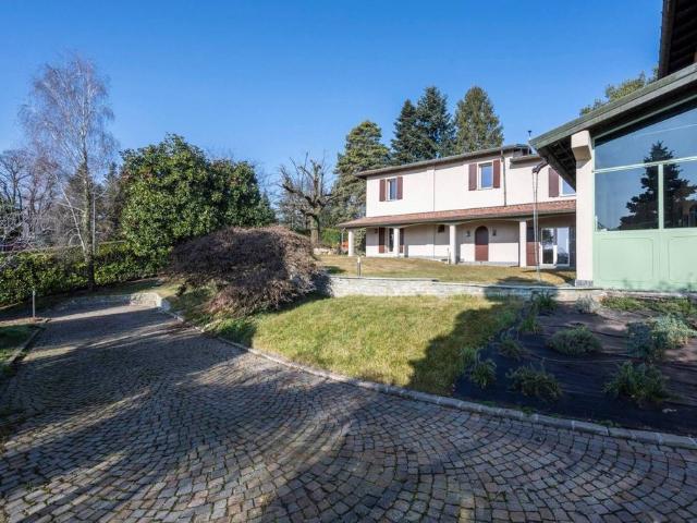 Villa in affitto|Lombardia,Cantello