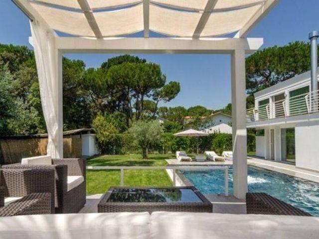Villa in affitto|Toscana,Massa