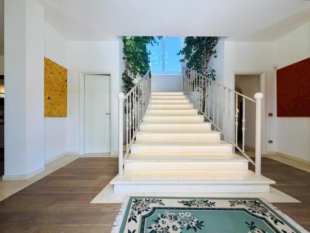 Villa in affitto Vittoria Apuana, Forte dei Marmi