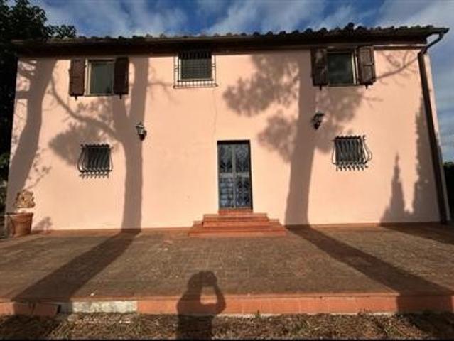 Villa in buono stato di 160 mq
