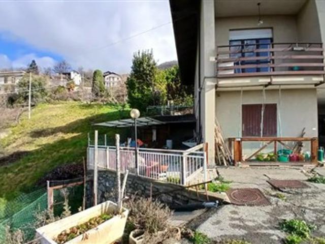 Villa in buono stato di 180 mq