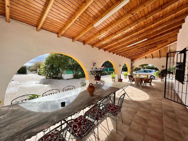 Villa in Crevillente, crevillente, for rent