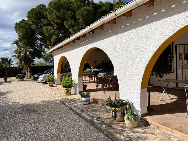 Villa in Crevillente, crevillente, for rent