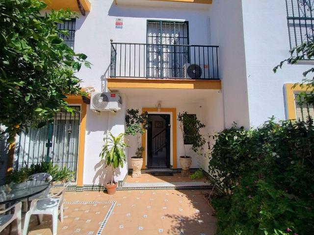 Villa in Fuengirola, Costa del Sol