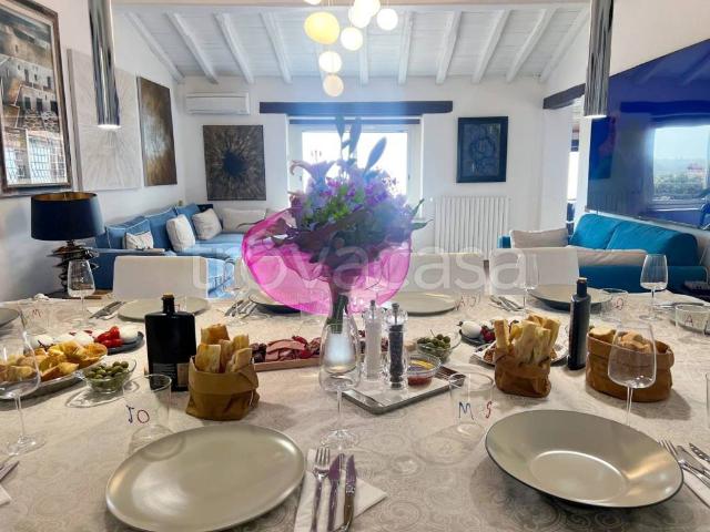 Villa in in affitto da privato a Trevignano Romano via Vigna Rosa, 55, da privato, vista lago, piscina TrovaCasa