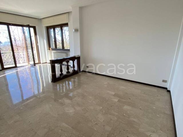Villa in in affitto da privato a Varese via Piemonte, giardino, box, da privato TrovaCasa
