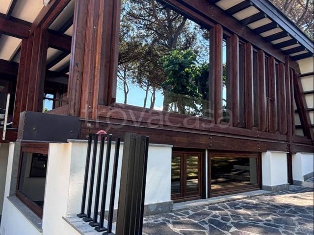 Villa in in affitto da privato a Campagnano di Roma, giardino, box, da privato TrovaCasa