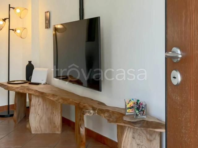 Villa in in affitto da privato a Cardano al Campo via Dolomiti, 2a, giardino privato, posto auto, da privato TrovaCasa