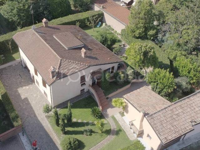 Villa in in affitto da privato a Ferrara via del Naviglio, 58A, giardino, box, da privato TrovaCasa