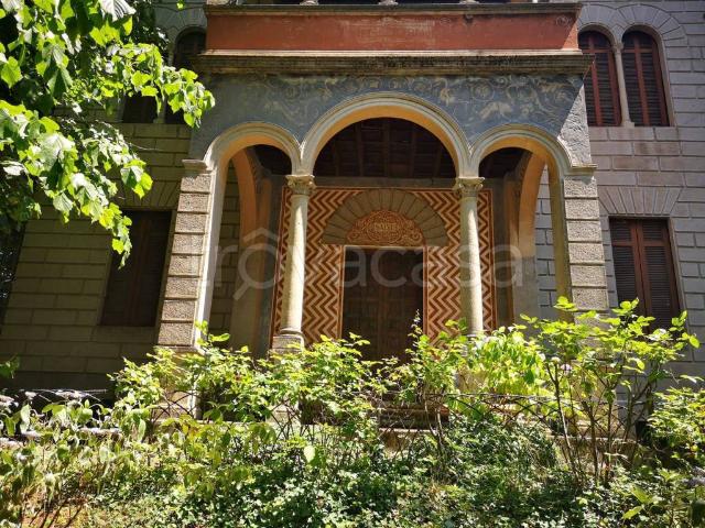Villa in in affitto da privato a Fino del Monte via Fontana Vecchia, 12, arredato, giardino, terrazzo TrovaCasa
