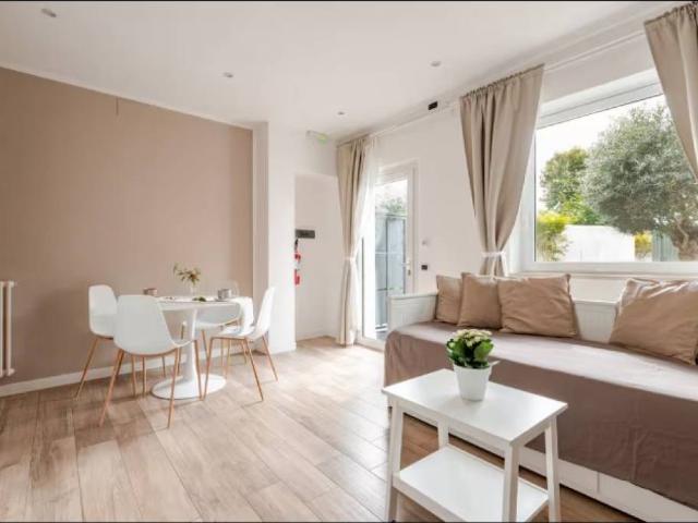 Villa in in affitto da privato a Fiumicino via Giovanni Cena,, giardino privato, terrazzo, da privato TrovaCasa