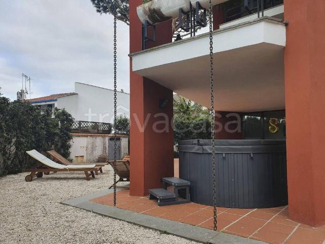Villa in in affitto da privato a Fiumicino via Tellaro, 19, da privato, buono stato TrovaCasa