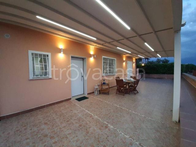 Villa in in affitto da privato a Formia via Ponzanello, Snc, giardino, da privato, nuova costruzione TrovaCasa