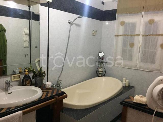 Villa in in affitto da privato a Martina Franca strada Casette del Vento Zona H, 33, box, da privato, caminetto TrovaCasa