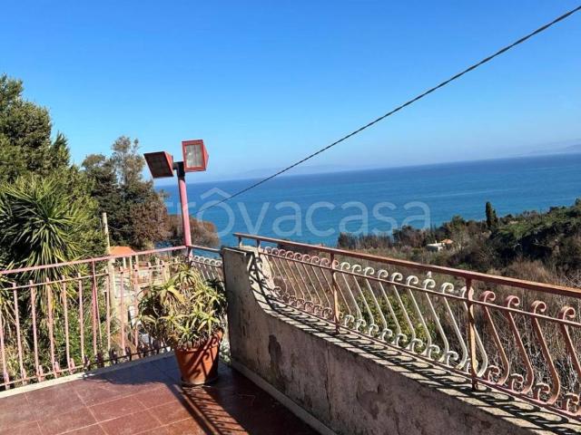 Villa in in affitto da privato a Messina località Tono, giardino, posto auto, terrazzo TrovaCasa