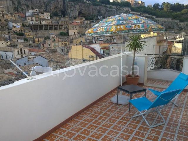Villa in in affitto da privato a Modica vico Zacco, 13, arredato, da privato, centrale TrovaCasa