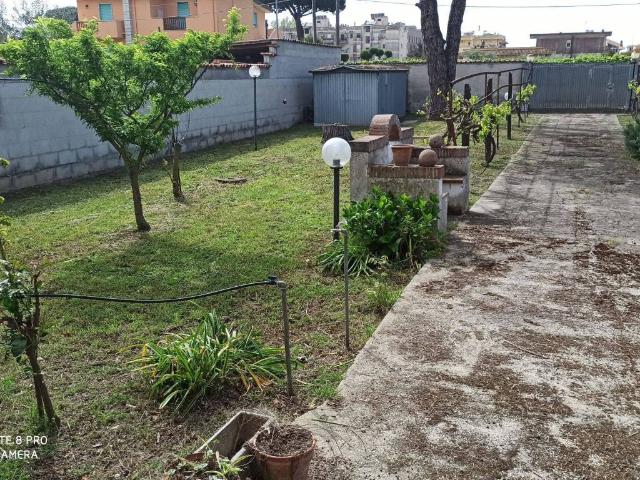 Villa in in affitto da privato a Nettuno via Basento, 12, giardino, terrazzo, da privato TrovaCasa