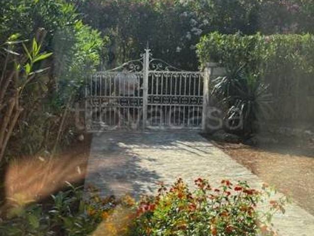 Villa in in affitto da privato a Ostuni via Wally, giardino privato, da privato, immobile di prestigio TrovaCasa