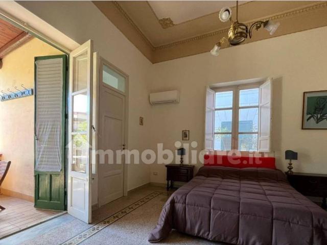 Villa in in affitto da privato a Palermo viale Galatea, 1234, da privato, centrale, lavatrice TrovaCasa