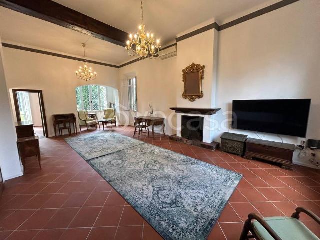 Villa in in affitto da privato a Pisa via Nazario Sauro, 27, giardino, box, da privato TrovaCasa
