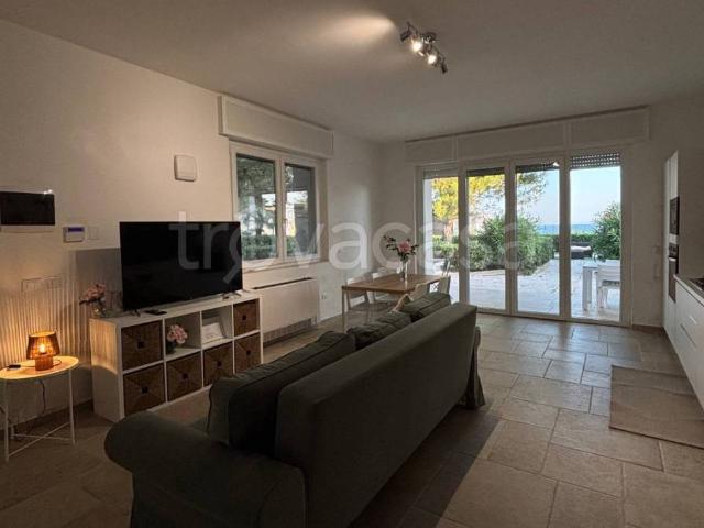 Villa in in affitto da privato a Pulsano via Litoranea Salentina, 34, giardino, da privato, frigorifero TrovaCasa