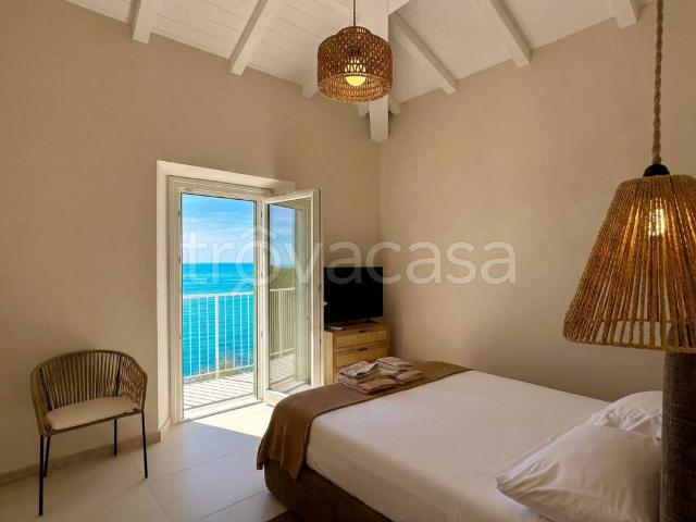 Villa in in affitto da privato a Rosignano Marittimo via Aurelia, 1111, da privato, fronte mare, vista mare TrovaCasa