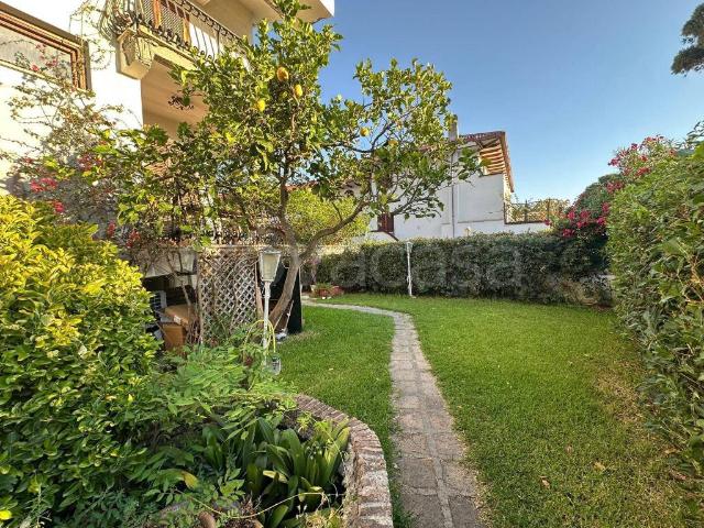 Villa in in affitto da privato a Santa Marinella via dei Balivi, 11, giardino privato, posto auto, da privato TrovaCasa
