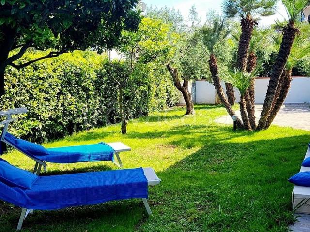 Villa in in affitto da privato a San Felice Circeo via Roma, 280, giardino, posto auto, terrazzo TrovaCasa