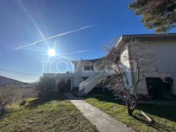 Villa in in affitto da privato a San Fermo della Battaglia via Belvedere, 13, giardino privato, posto auto, terrazzo TrovaCasa