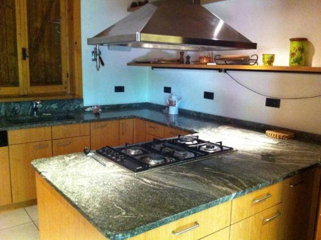 Villa in in affitto da privato a Sala Baganza via Maiatico, 51, da privato, aria condizionata, piscina TrovaCasa