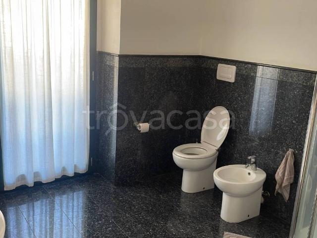 Villa in in affitto da privato a Selvino via Sant'Antonio, 26, non arredato/vuoto, giardino, posto auto TrovaCasa