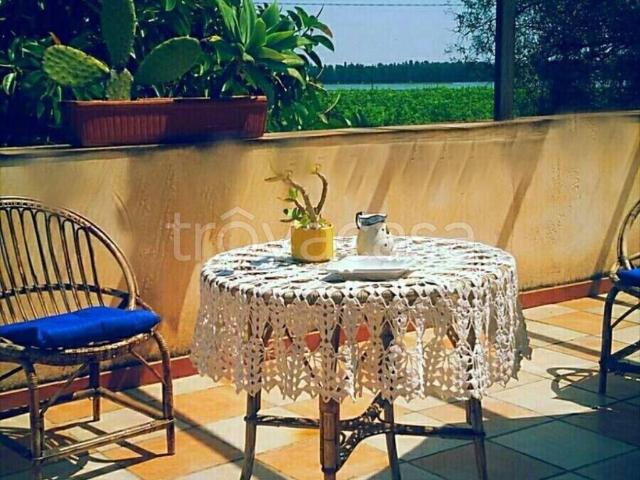 Villa in in affitto da privato a Siracusa via Lago di Nemi, 2, giardino, terrazzo, da privato TrovaCasa