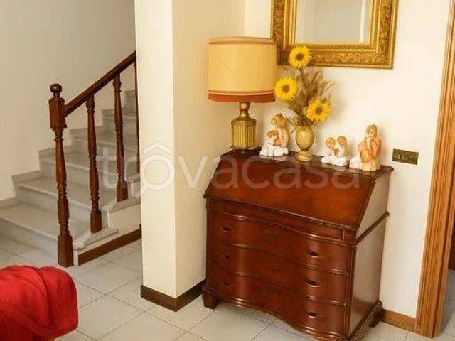 Villa in in affitto da privato ad Assisi via Los Angeles, 56, da privato, aria condizionata TrovaCasa