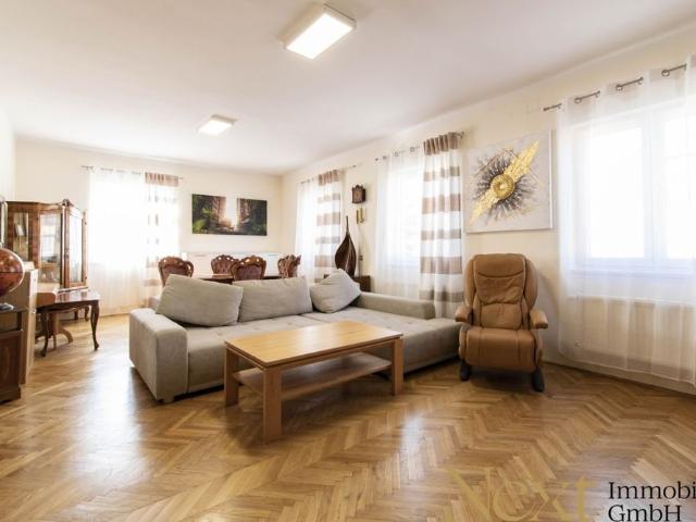 Villa in ruhiger Siedlungslage im Wasserwald in Linz zu vermieten!