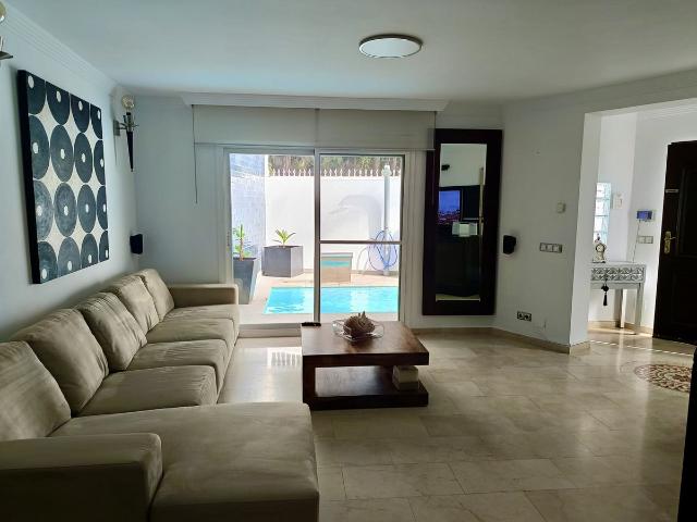 Villa in San Pedro de Alcántara, Costa del Sol