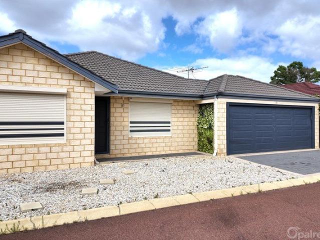 Villa in secure gated complex