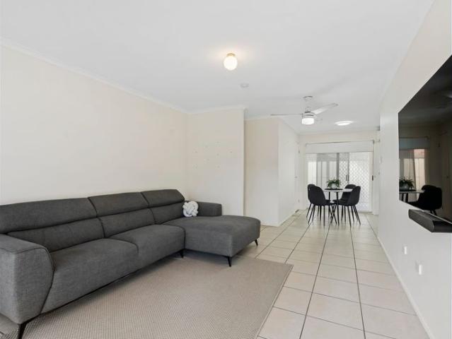Villa in Secure Gated Complex – Perfect for Easy Living