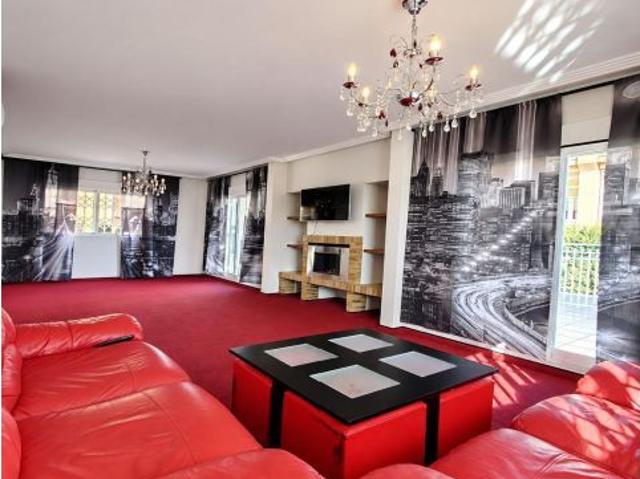VILLA INDEPENDIENTE CON PISCINA PRIVADA EN LOMAS DE CABO ROIG