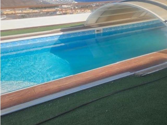 Villa Independiente con Piscina y Vistas al Mar — El Aceitún, Gran Tarajal