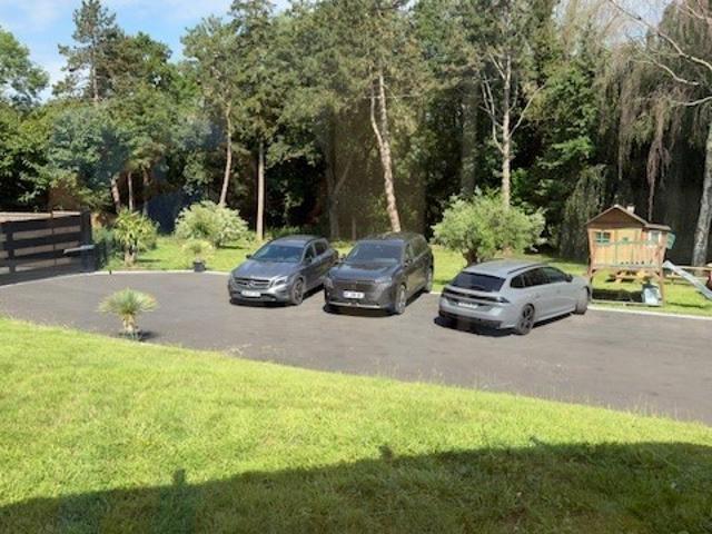 Villa individuelle 4 chambres bâtie sur 3250 m²