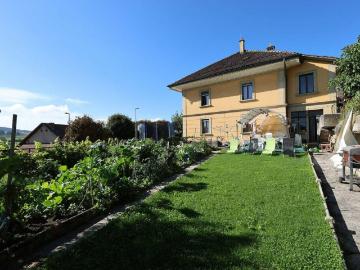 Villa zum Verkauf in Grissach
