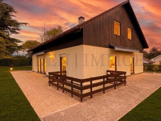 Villa individuelle familiale au coeur de Genthod !