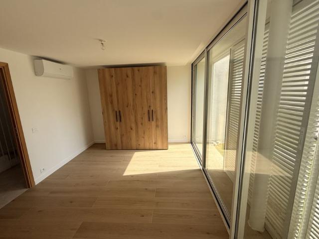 Villa individuelle neuve avec vue mer à Cap d'Ail dans petit