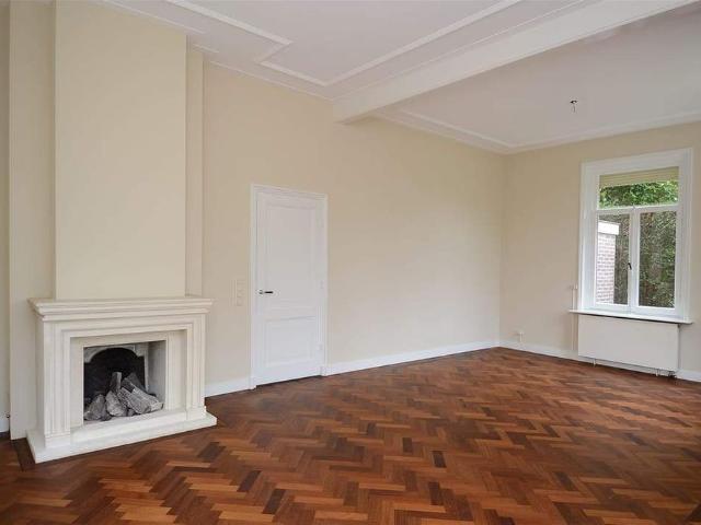 Villa Individuelle Nieuweweg 53, Laren À Louer