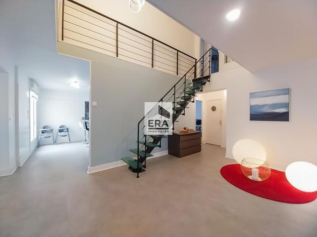 Villa LA CHAPELLE VENDOMOISE 520m2 550 000euros
