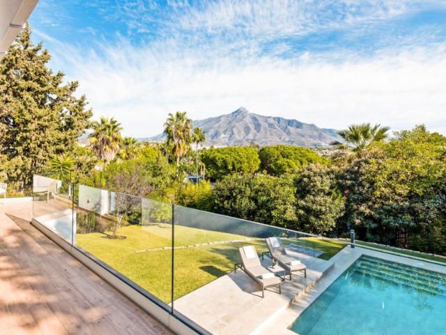 Villa Lisa, Luxury Villa to Rent in Nueva Andalucia, Marbella