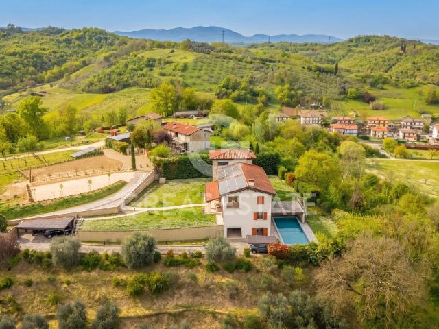 Villa Lumia 470m² San Giovanni Valdarno
