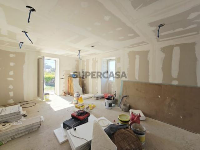 Villa Luzia Moradia Geminada T3 renovada em Areosa, Viana do Castelo