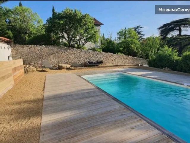 Villa Magnolia à 8 mn d'Avignon