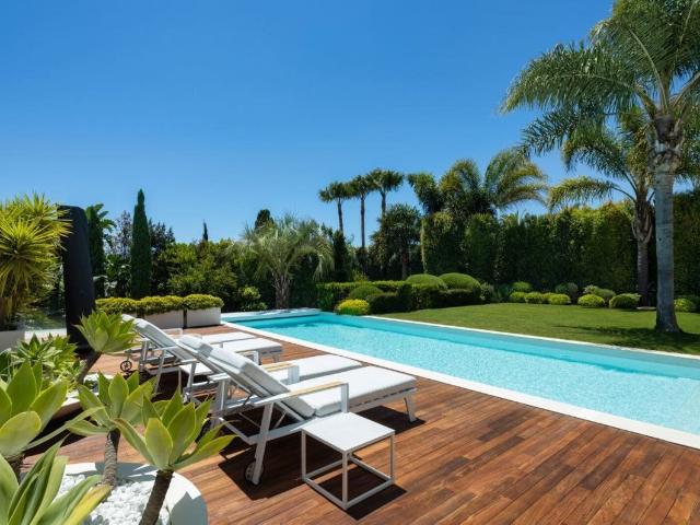 Villa, Marbella 329m² Marbella